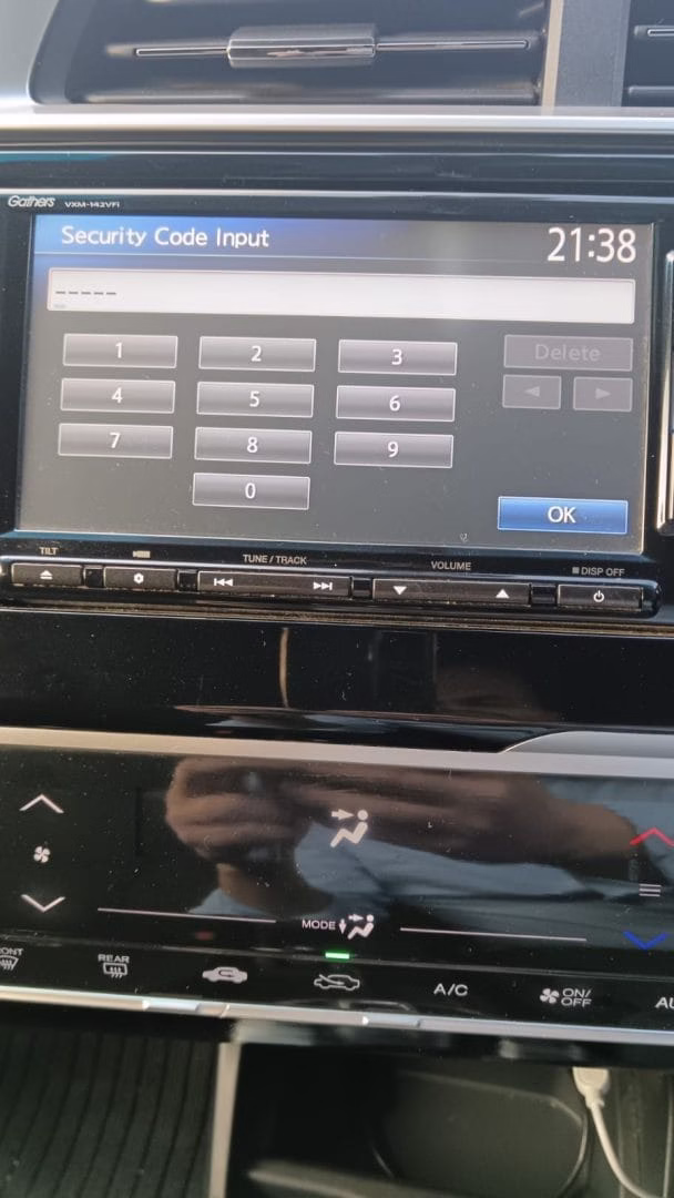 Honda Gathers vxm-142 unlock