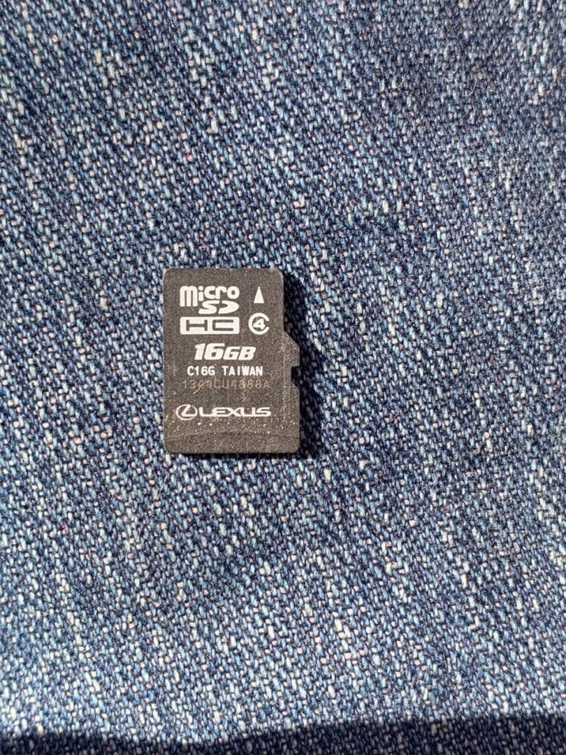 TOYOTA Land Cruiser Japan Radio map sd card - Image 2